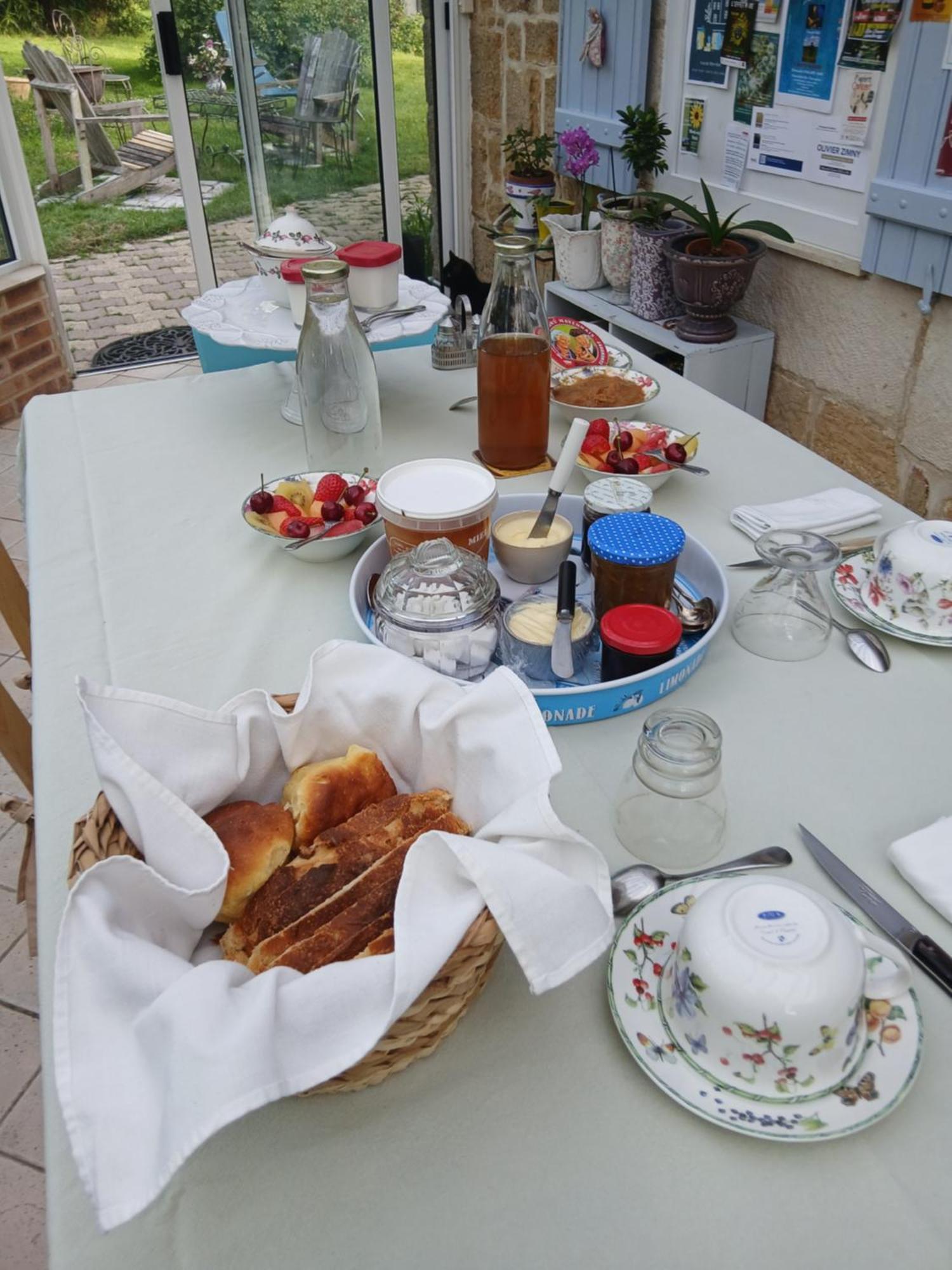 Ma Maison Bleue Saint-Brice-sous-Ranes Ngoại thất bức ảnh